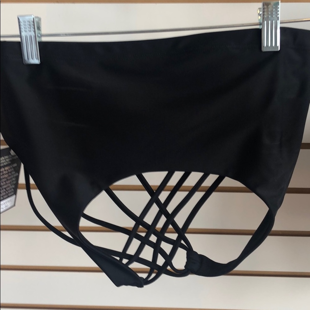 Onzie chic bra